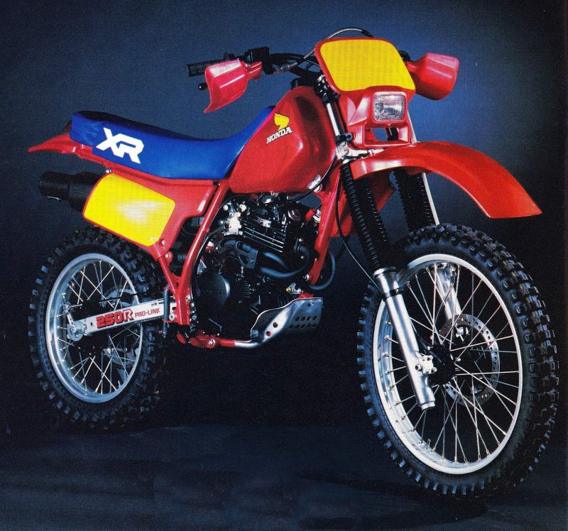 Honda xr250r and xr250l