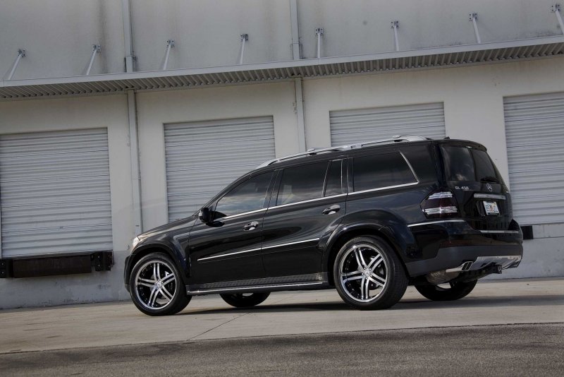 Mercedes Benz gl 550 AMG