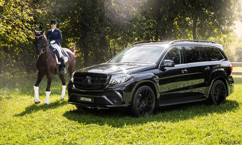 Mercedes-Benz GLS черный