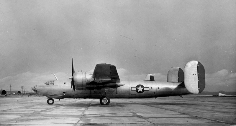 Consolidated, XB-32