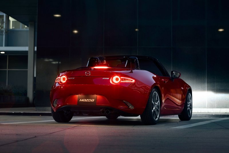 Мазда mx5 RF