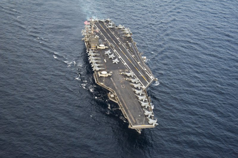 USS Джордж Вашингтон ( CVN 73)