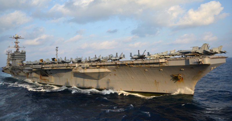 CVN-77 USS George h.w. Bush чертеж