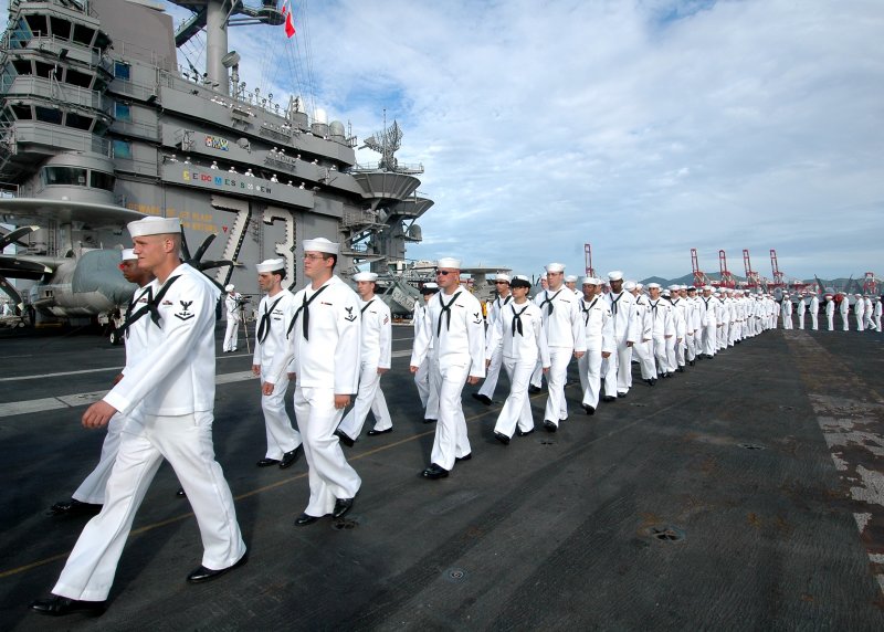 USS Джордж Вашингтон ( CVN 73)