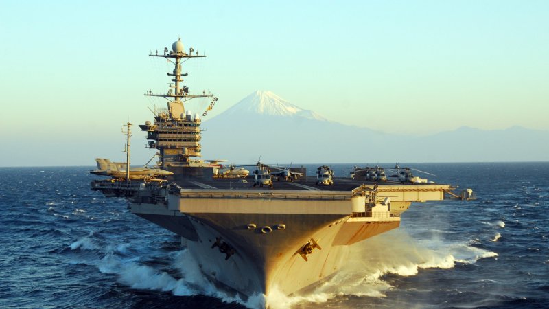 Авианосец Джордж Вашингтон (CVN-73)
