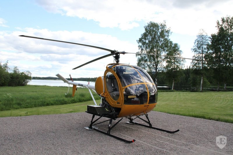Hughes 500d Helicopter