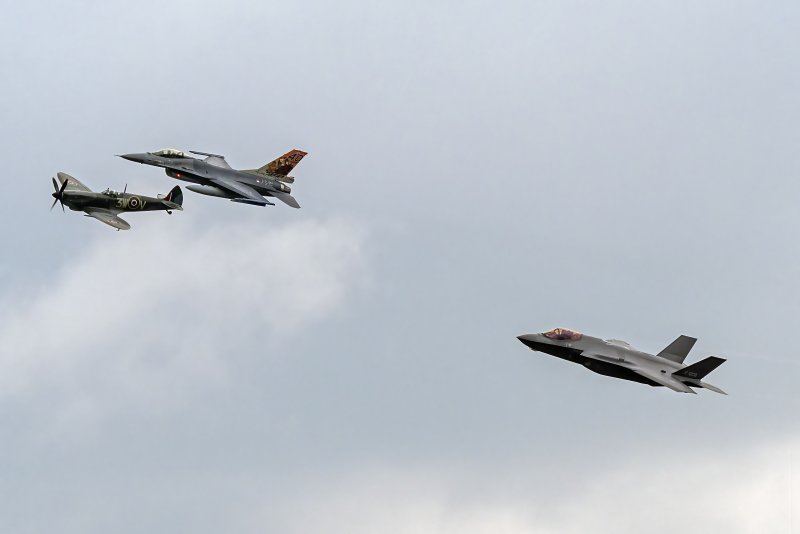 Новый российский истребитель Макс 2021