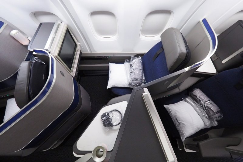 United Polaris Business class