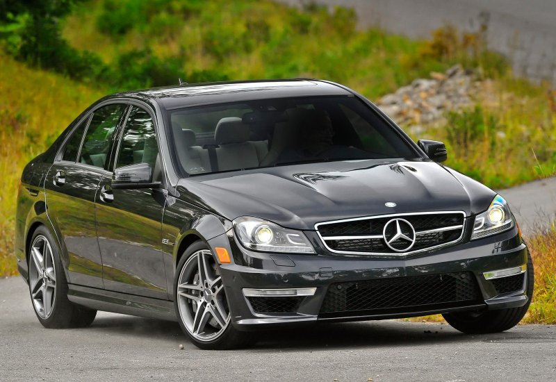 Mercedes-Benz c-class AMG C-63