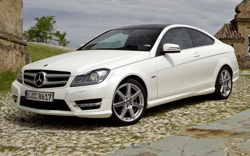 Mercedes Benz c class 2011
