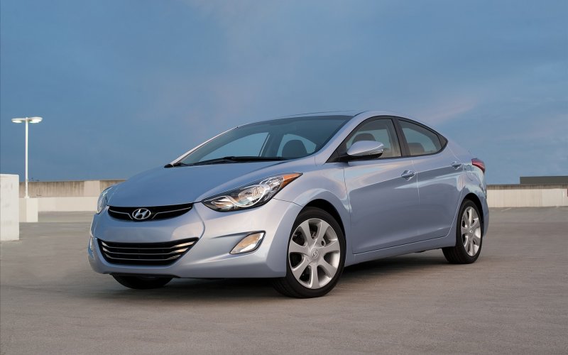 Hyundai Elantra 2013