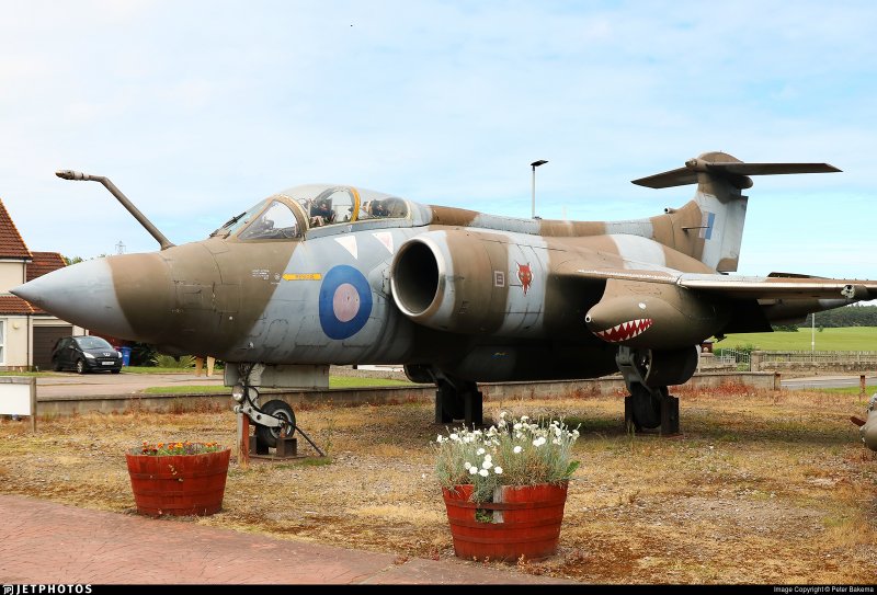 Бомбардировщик Blackburn Buccaneer
