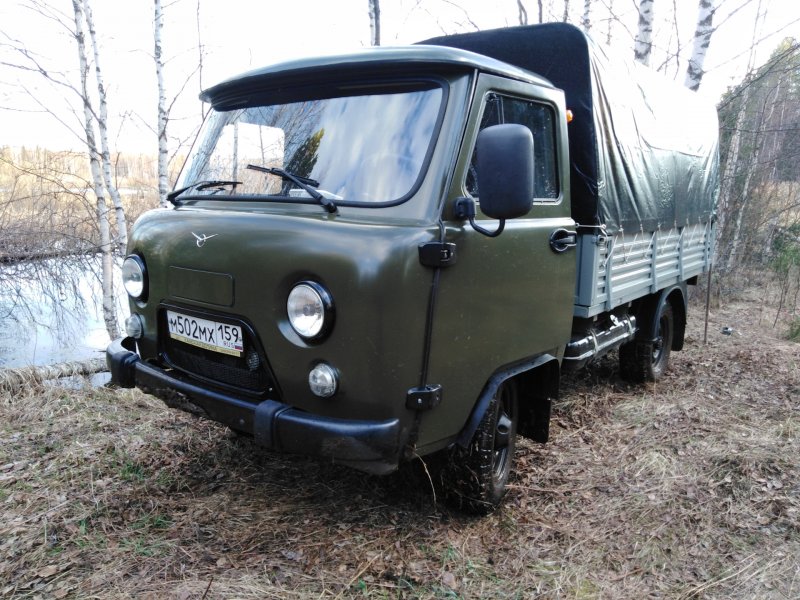 УАЗИК 3303 бортовой головастик