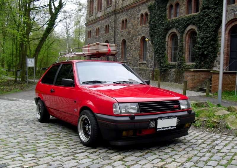 Volkswagen Polo 1.4 МТ, 2001,
