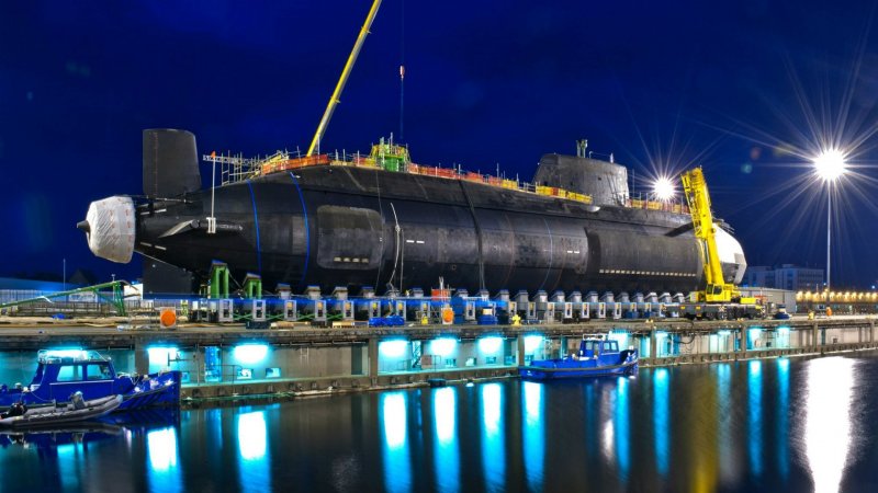 Подводная лодка 16000т