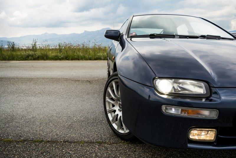 Mazda 323 ba