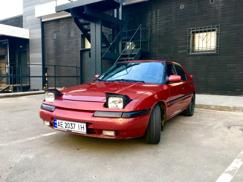 Mazda 323 IV