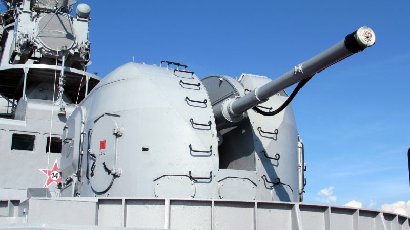 АК-100 Корабельная автоматическая пушка