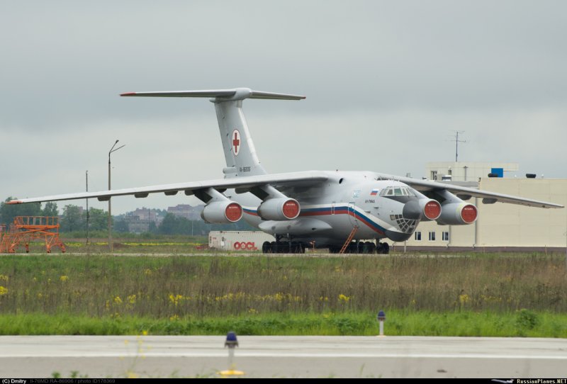 Y-20 военно-транспортный самолёт