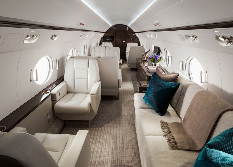 Бизнес-Джет Gulfstream g550