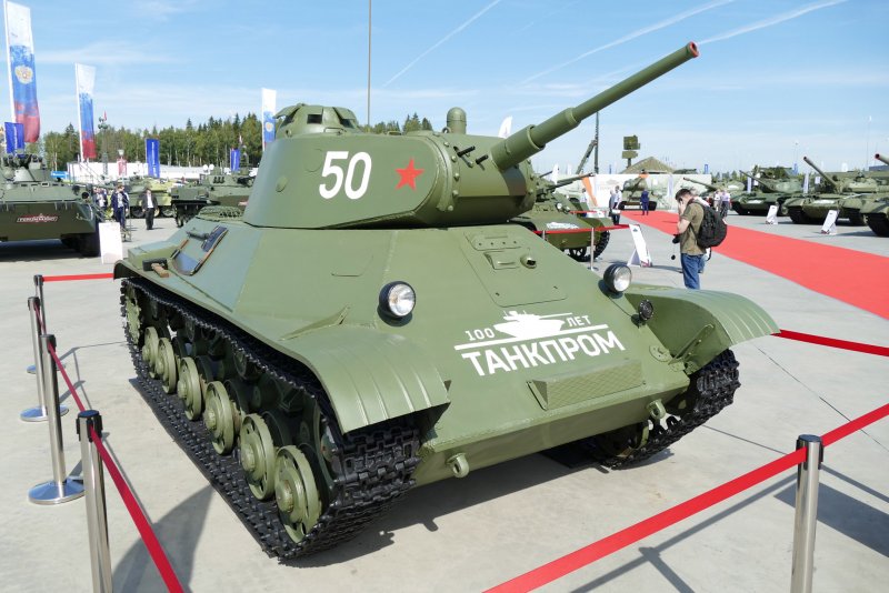 Танк t-50-2