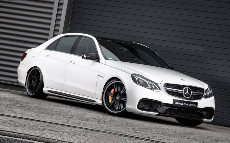 Mercedes e63 AMG