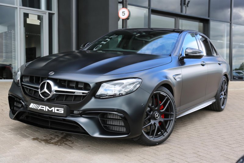 Мерседес АМГ e63 s