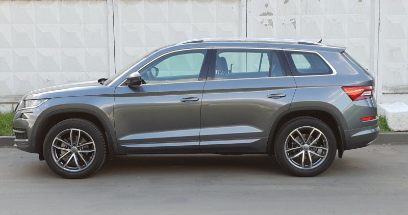 235 55 R19 Skoda Kodiaq Triglav