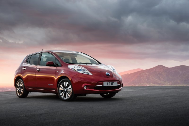 Nissan Leaf Hybrid