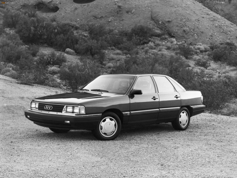 Ауди 100 5000s