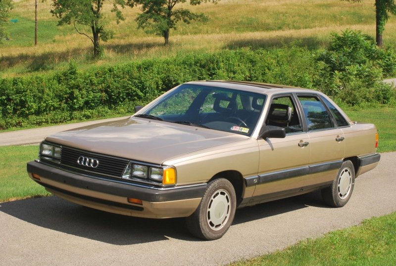 Ауди 5000s