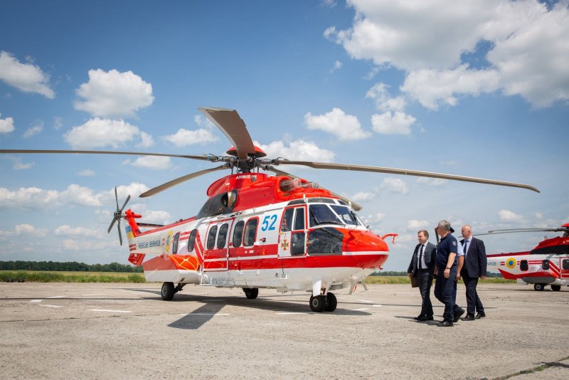 Н225 вертолет