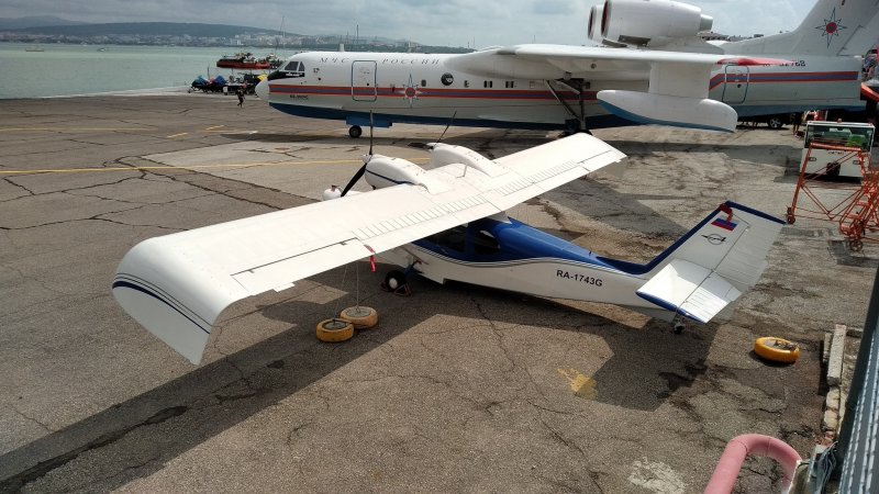Многоцелевой самолет-амфибия л-42 «Чайка»