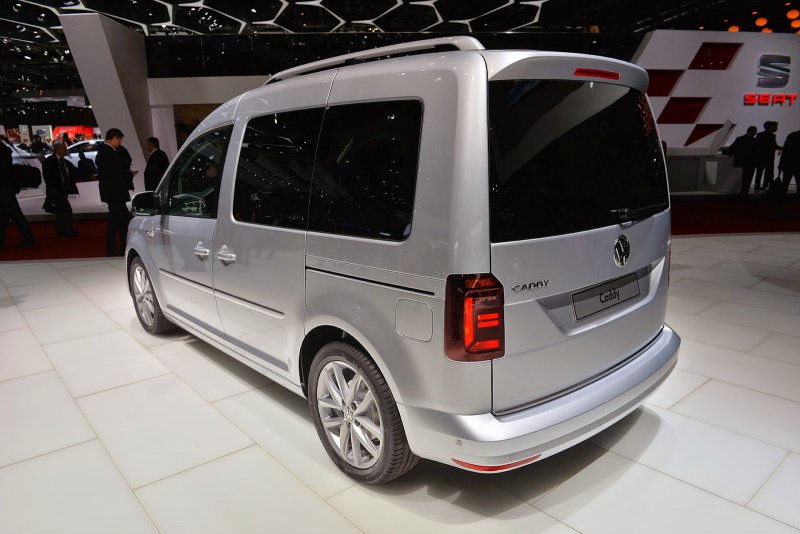 Volkswagen Caddy 3 Рестайлинг