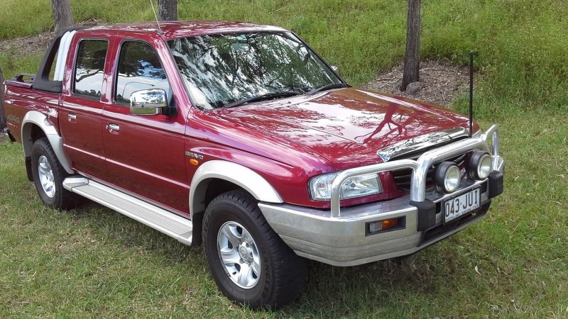 Mazda b2500 2005