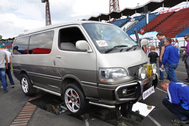 Toyota Hiace 1996 тюнинг