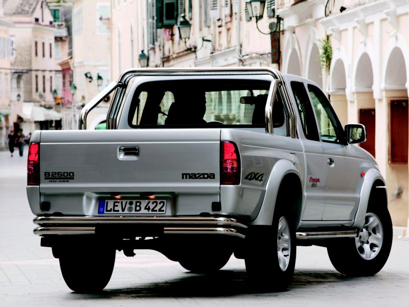 Mazda b2500 2004