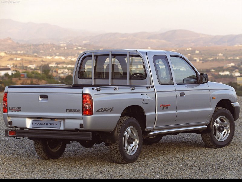 Mazda b2500