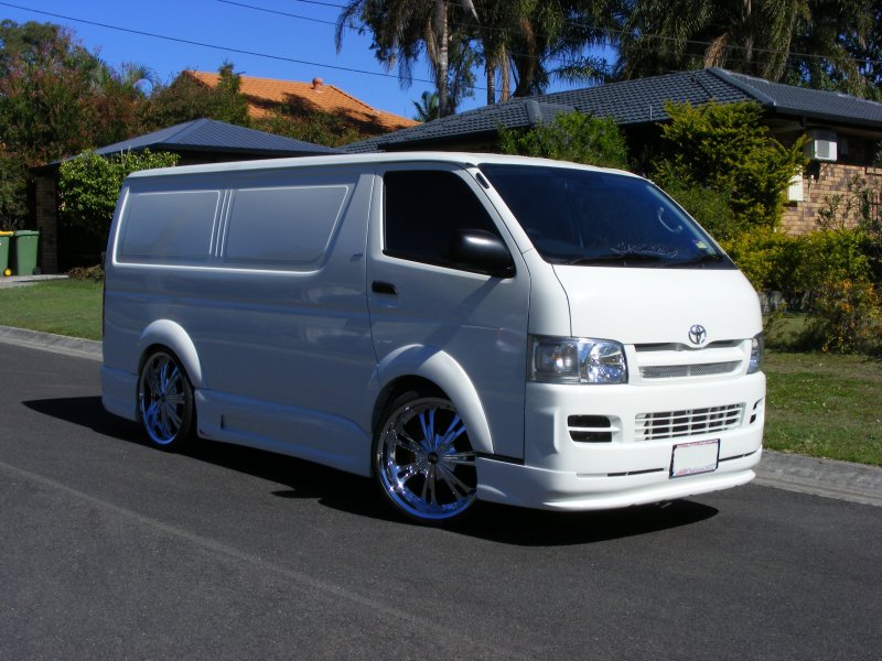 Toyota Hiace Tuning