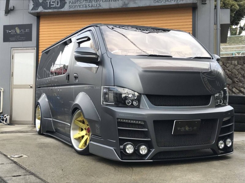 Toyota Hiace Tuning