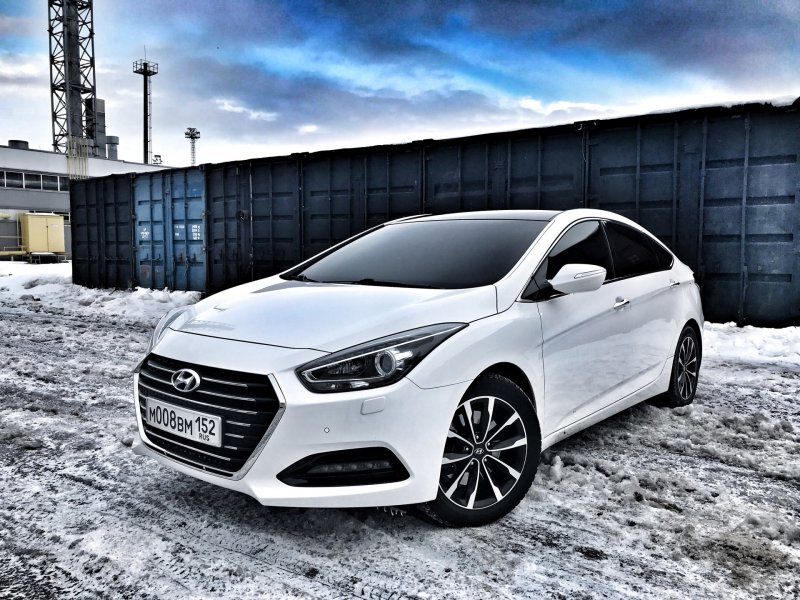 Хендай ай 40 белая