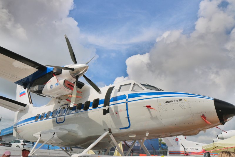 Л-410 гидросамолет
