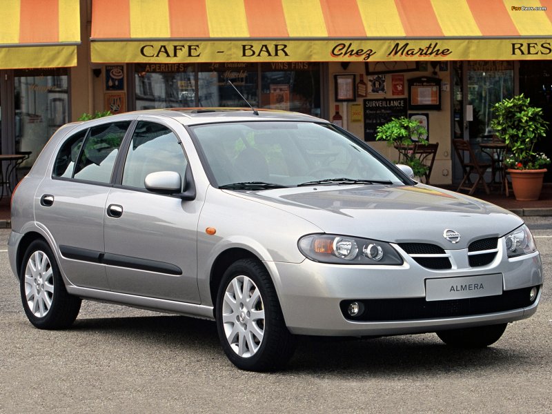 Nissan Almera n16 хэтчбек