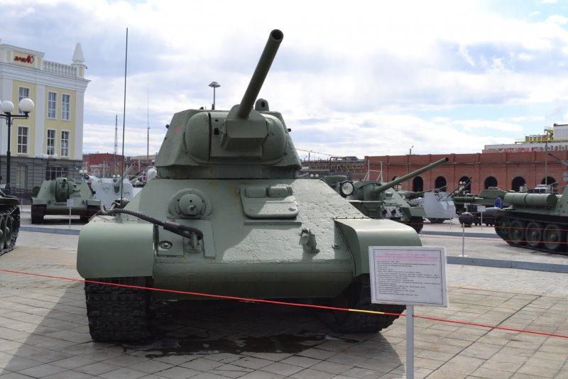 Танк т-34/76 Дмитрий Донской