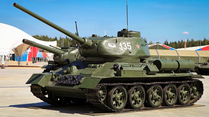 Танк т-34-85