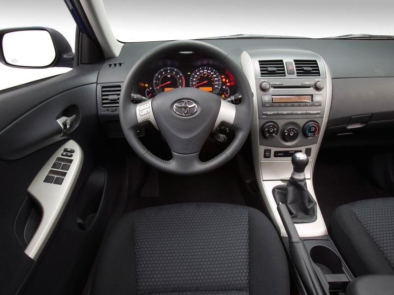 Toyota Corolla 2007 салон