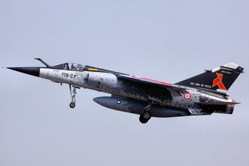 Mirage f.1 CR