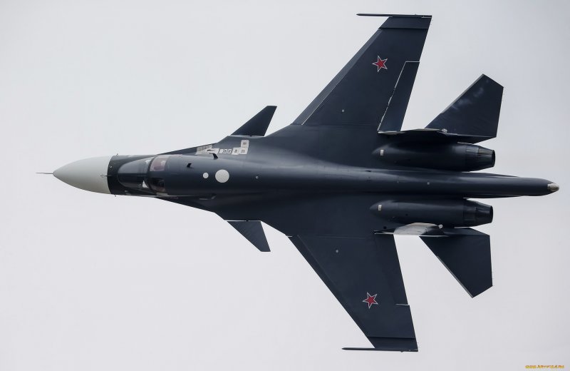 Самолет Су 34 вид сверху