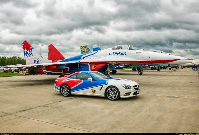 Самолет т-407 Стриж