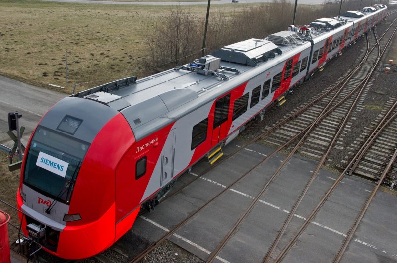 Поезд Siemens Desiro